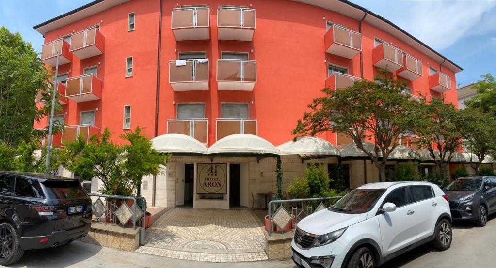 Aron Hotel ริมินี ภายนอก รูปภาพ